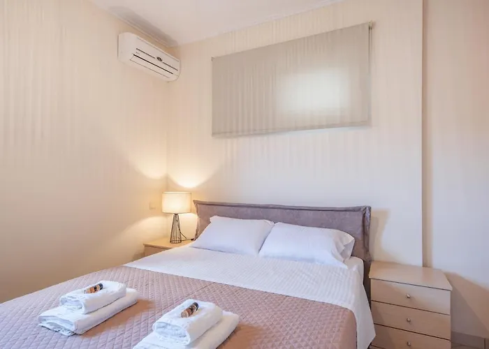 Kanali Hill Apartment